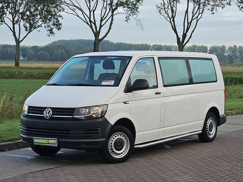 Volkswagen Transporter 2.0 TDI L2H1 Combi 9p Airco - Minibussi, Pikkubussi: kuva Volkswagen Transporter 2.0 TDI L2H1 Combi 9p Airco - Minibussi, Pikkubussi Volkswagen Transporter 2.0 TDI L2H1 Combi 9p Airco - Minibussi, Pikkubussi: kuva Volkswagen Transporter 2.0 TDI L2H1 Combi 9p Airco - Minibussi, Pikkubussi
