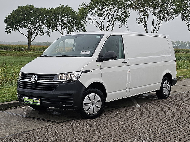Volkswagen Transporter 2.0 TDI L2H1 Trekhaak AC - Pieni pakettiauto: kuva Volkswagen Transporter 2.0 TDI L2H1 Trekhaak AC - Pieni pakettiauto Volkswagen Transporter 2.0 TDI L2H1 Trekhaak AC - Pieni pakettiauto: kuva Volkswagen Transporter 2.0 TDI L2H1 Trekhaak AC - Pieni pakettiauto