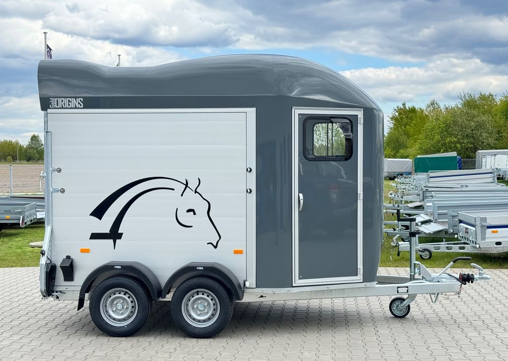 Uusi Hevostraileri Cheval Liberte Gold Orgin Alu + siodlarnia , do przewozu 2 koni , 2000 kg: kuva Uusi Hevostraileri Cheval Liberte Gold Orgin Alu + siodlarnia , do przewozu 2 koni , 2000 kg