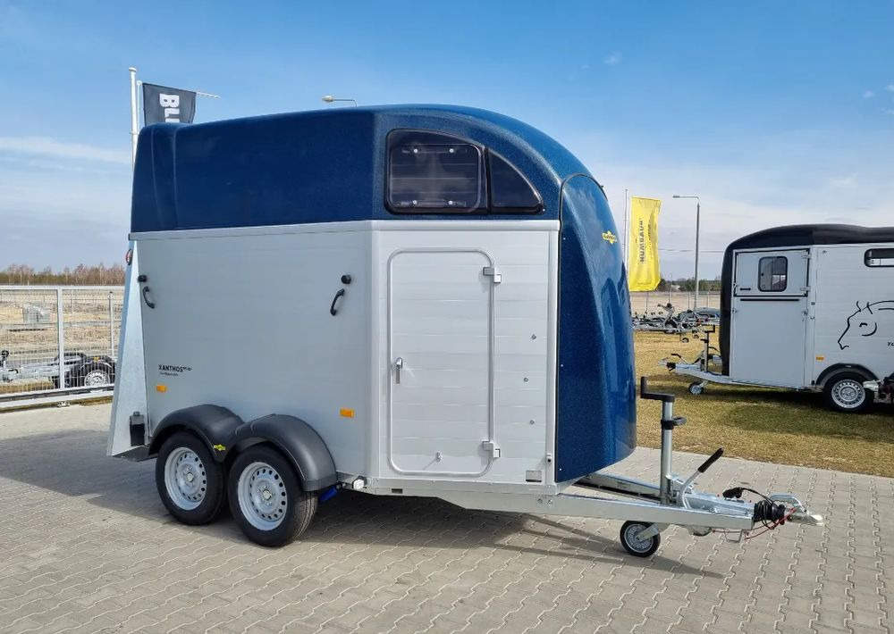 HUMBAUR Xanthos Aero 2400 - przyczepa dla dwóch koni, siodlarnia - Hevostraileri: kuva HUMBAUR Xanthos Aero 2400 - przyczepa dla dwóch koni, siodlarnia - Hevostraileri HUMBAUR Xanthos Aero 2400 - przyczepa dla dwóch koni, siodlarnia - Hevostraileri: kuva HUMBAUR Xanthos Aero 2400 - przyczepa dla dwóch koni, siodlarnia - Hevostraileri