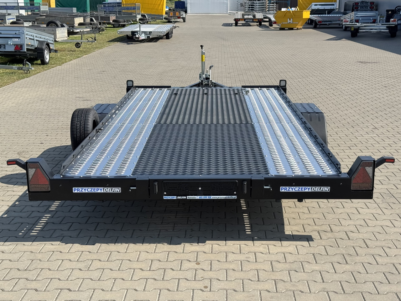Uusi Kuljetin perävaunu Lorries PLAXX27-4520 – laweta aluminiowa 2,7T: kuva Uusi Kuljetin perävaunu Lorries PLAXX27-4520 – laweta aluminiowa 2,7T