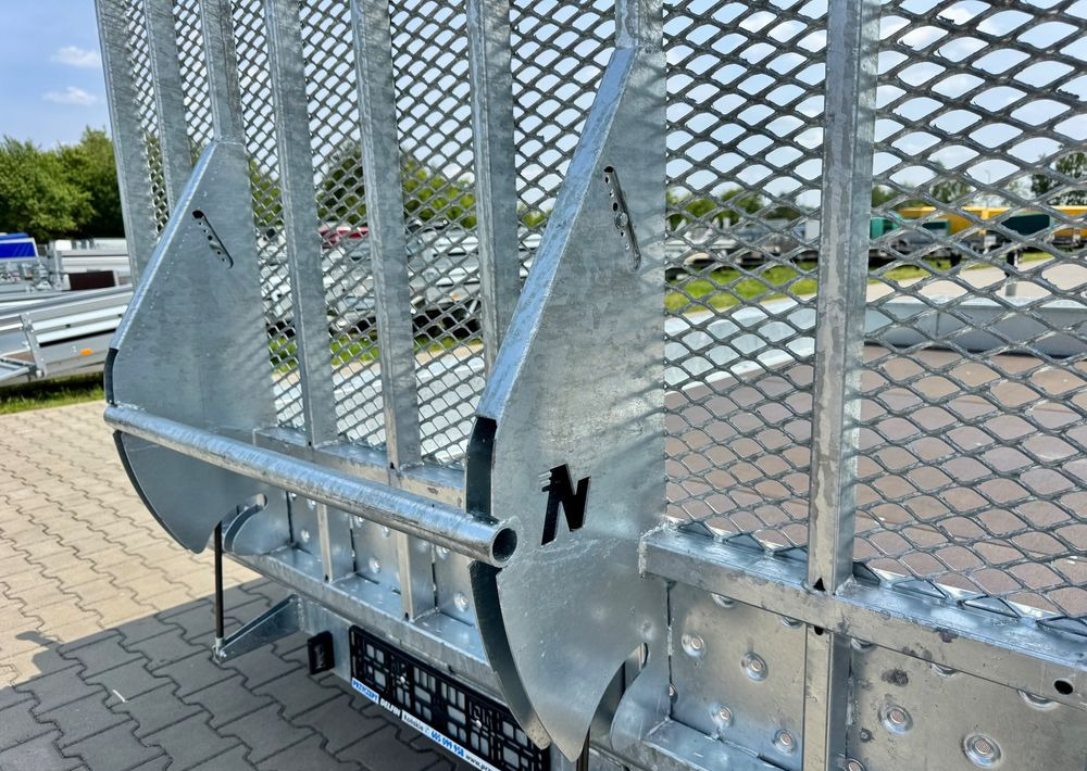 Niewiadów KN401835T - 400 x 185 cm | 2570kg ładowności | trap stalowy | 3-osiowa budowlanka - Koneenkuljetusvaunu: kuva Niewiadów KN401835T - 400 x 185 cm | 2570kg ładowności | trap stalowy | 3-osiowa budowlanka - Koneenkuljetusvaunu Niewiadów KN401835T - 400 x 185 cm | 2570kg ładowności | trap stalowy | 3-osiowa budowlanka - Koneenkuljetusvaunu: kuva Niewiadów KN401835T - 400 x 185 cm | 2570kg ładowności | trap stalowy | 3-osiowa budowlanka - Koneenkuljetusvaunu