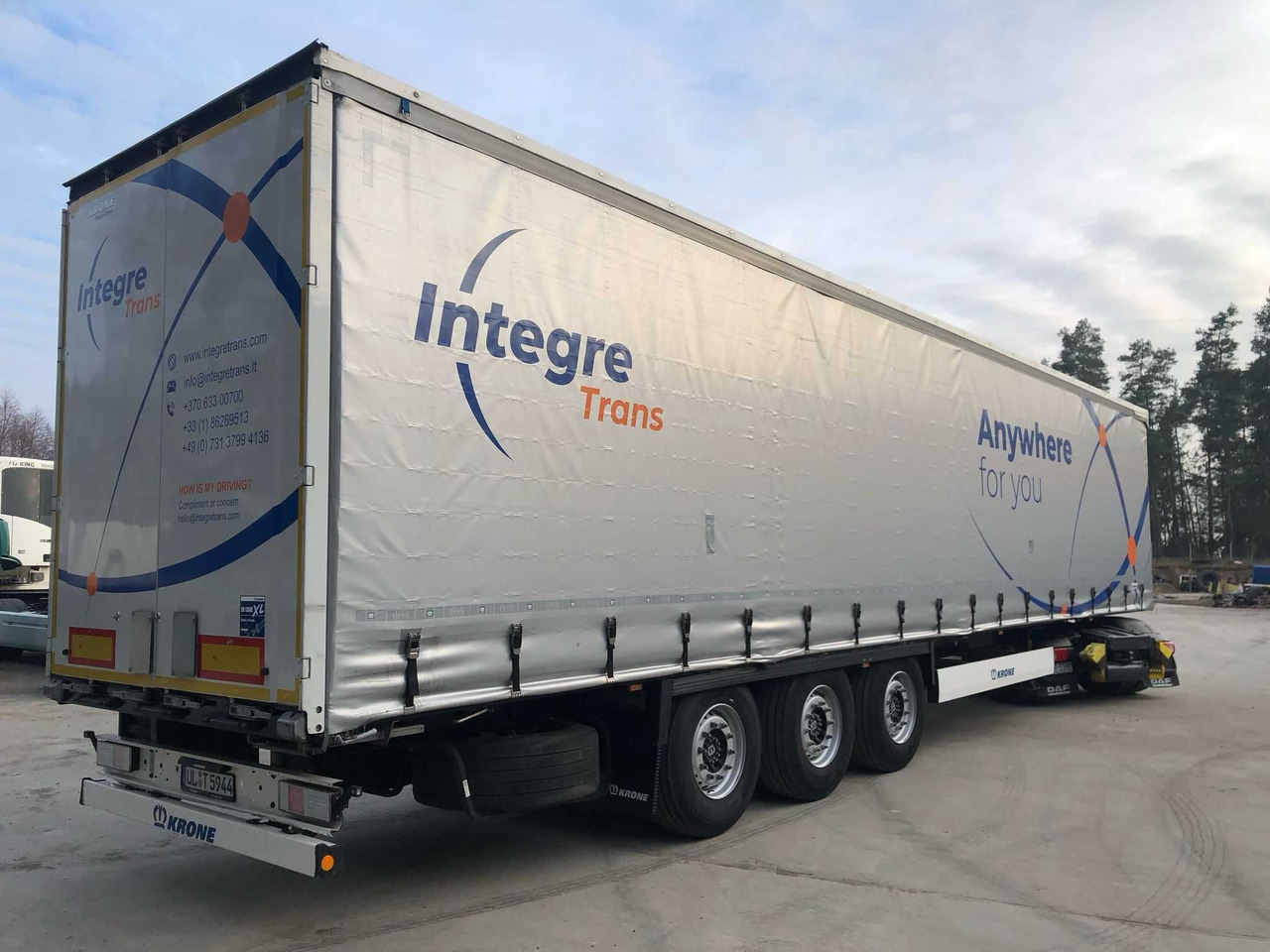 Krone 2023 rok, 93 m3,waga 6200 kg,Certyfikat XL, Multilock, z Niemiec - Pressukapellipuoliperävaunu: kuva Krone 2023 rok, 93 m3,waga 6200 kg,Certyfikat XL, Multilock, z Niemiec - Pressukapellipuoliperävaunu Krone 2023 rok, 93 m3,waga 6200 kg,Certyfikat XL, Multilock, z Niemiec - Pressukapellipuoliperävaunu: kuva Krone 2023 rok, 93 m3,waga 6200 kg,Certyfikat XL, Multilock, z Niemiec - Pressukapellipuoliperävaunu