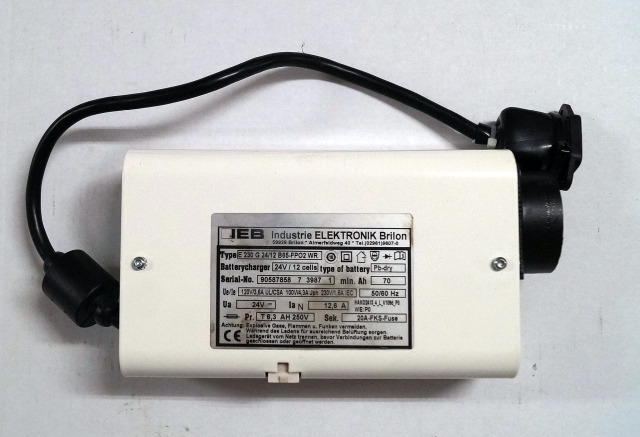 IEB 90587858 | IEB charger EFG 230 G 24/12 B65-FP02 WR 24V12,6A 220V 50/60Hz fro  - Akku - Materiaalinkäsittely: kuva IEB 90587858 | IEB charger EFG 230 G 24/12 B65-FP02 WR 24V12,6A 220V 50/60Hz fro  - Akku - Materiaalinkäsittely IEB 90587858 | IEB charger EFG 230 G 24/12 B65-FP02 WR 24V12,6A 220V 50/60Hz fro  - Akku - Materiaalinkäsittely: kuva IEB 90587858 | IEB charger EFG 230 G 24/12 B65-FP02 WR 24V12,6A 220V 50/60Hz fro  - Akku - Materiaalinkäsittely