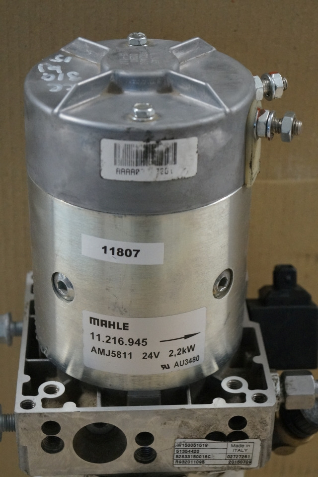 Jungheinrich 51064221 | Pump unit 24V 2,2KW Mahle AMJ5811 Pump motor 51056970 Pump unit 24V 2,2KW Mahle AMJ5811 Pump motor 51056970 Tank 16146890 Valve block 51305972 for ECE310 year 2015 - Hydraulipumppu - Materiaalinkäsittely: kuva Jungheinrich 51064221 | Pump unit 24V 2,2KW Mahle AMJ5811 Pump motor 51056970 Pump unit 24V 2,2KW Mahle AMJ5811 Pump motor 51056970 Tank 16146890 Valve block 51305972 for ECE310 year 2015 - Hydraulipumppu - Materiaalinkäsittely Jungheinrich 51064221 | Pump unit 24V 2,2KW Mahle AMJ5811 Pump motor 51056970 Pump unit 24V 2,2KW Mahle AMJ5811 Pump motor 51056970 Tank 16146890 Valve block 51305972 for ECE310 year 2015 - Hydraulipumppu - Materiaalinkäsittely: kuva Jungheinrich 51064221 | Pump unit 24V 2,2KW Mahle AMJ5811 Pump motor 51056970 Pump unit 24V 2,2KW Mahle AMJ5811 Pump motor 51056970 Tank 16146890 Valve block 51305972 for ECE310 year 2015 - Hydraulipumppu - Materiaalinkäsittely