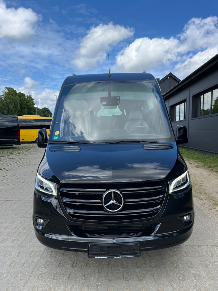 Mercedes-Benz Sprinter 519 HIGH DECK/ 3.0 V6 / LUXURY Bus - Turistibussi: kuva Mercedes-Benz Sprinter 519 HIGH DECK/ 3.0 V6 / LUXURY Bus - Turistibussi Mercedes-Benz Sprinter 519 HIGH DECK/ 3.0 V6 / LUXURY Bus - Turistibussi: kuva Mercedes-Benz Sprinter 519 HIGH DECK/ 3.0 V6 / LUXURY Bus - Turistibussi