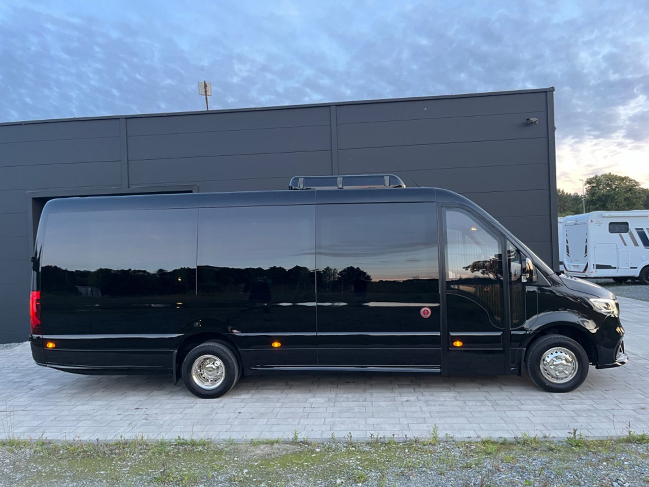 Mercedes-Benz Sprinter 519 XL /19+1+1/Luxury Bus /Coming Soon! Mercedes-Benz Sprinter 519 XL /19+1+1/Luxury /Panorama Windows - Minibussi, Pikkubussi: kuva Mercedes-Benz Sprinter 519 XL /19+1+1/Luxury Bus /Coming Soon! Mercedes-Benz Sprinter 519 XL /19+1+1/Luxury /Panorama Windows - Minibussi, Pikkubussi Mercedes-Benz Sprinter 519 XL /19+1+1/Luxury Bus /Coming Soon! Mercedes-Benz Sprinter 519 XL /19+1+1/Luxury /Panorama Windows - Minibussi, Pikkubussi: kuva Mercedes-Benz Sprinter 519 XL /19+1+1/Luxury Bus /Coming Soon! Mercedes-Benz Sprinter 519 XL /19+1+1/Luxury /Panorama Windows - Minibussi, Pikkubussi