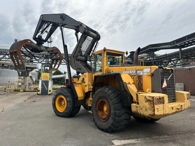 Volvo L180 C High Lift - Metsäperävaunu: kuva Volvo L180 C High Lift - Metsäperävaunu Volvo L180 C High Lift - Metsäperävaunu: kuva Volvo L180 C High Lift - Metsäperävaunu
