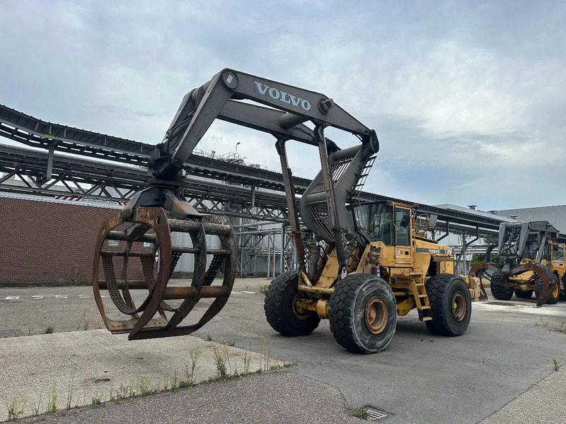 Volvo L180 C High Lift - Metsäperävaunu: kuva Volvo L180 C High Lift - Metsäperävaunu Volvo L180 C High Lift - Metsäperävaunu: kuva Volvo L180 C High Lift - Metsäperävaunu
