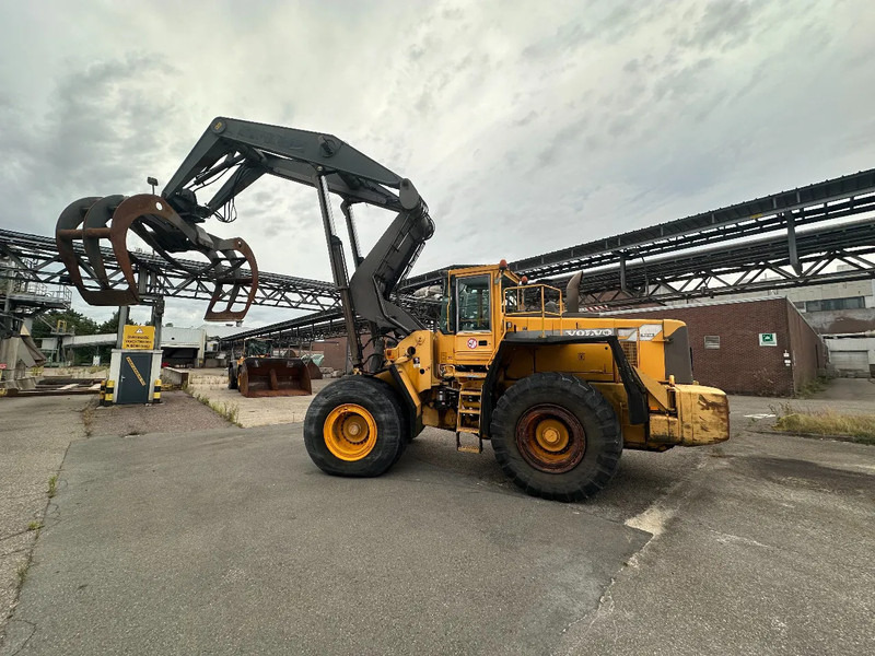 Volvo L180 C High Lift - Metsäperävaunu: kuva Volvo L180 C High Lift - Metsäperävaunu Volvo L180 C High Lift - Metsäperävaunu: kuva Volvo L180 C High Lift - Metsäperävaunu