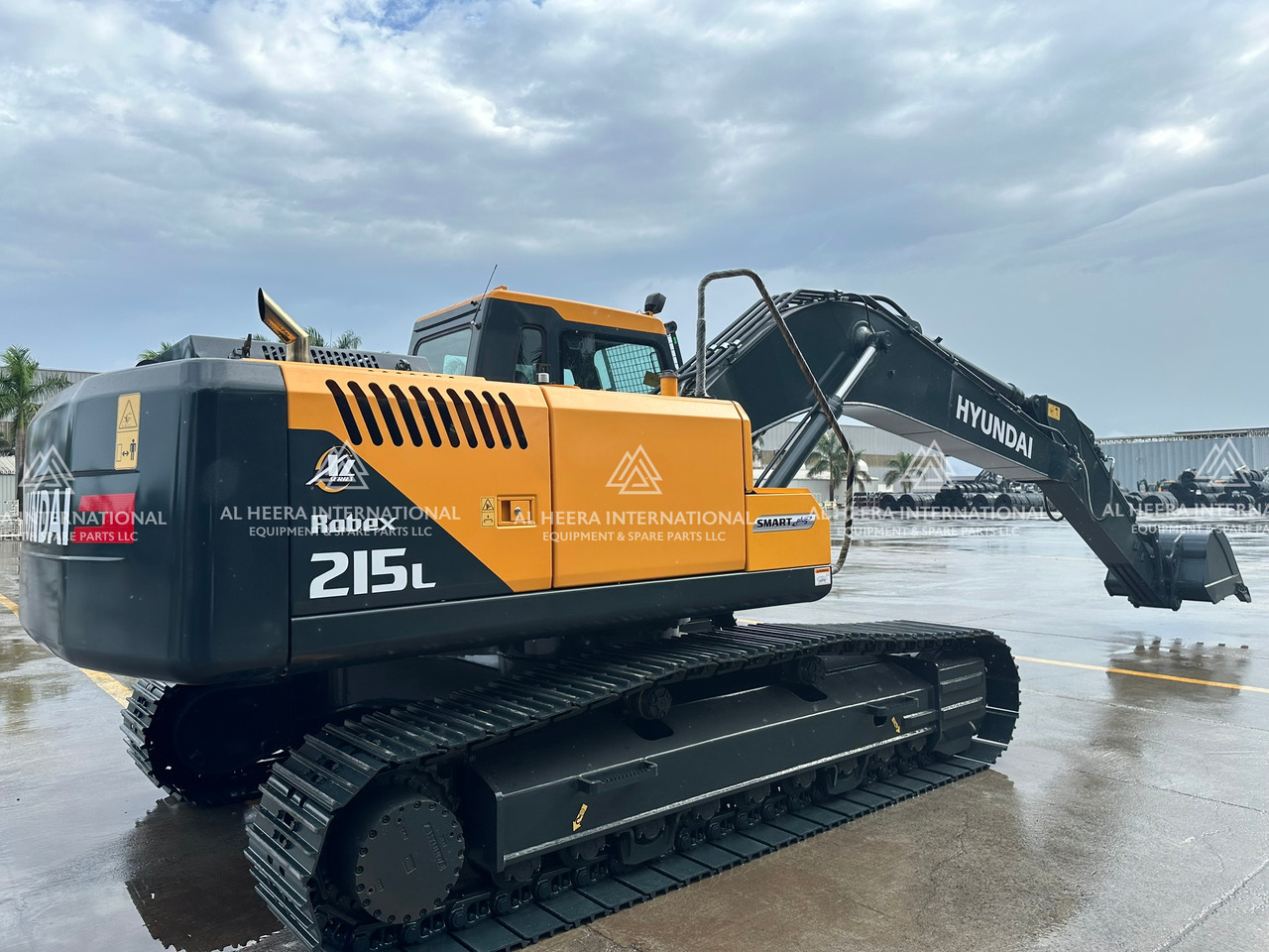 Hyundai R215L XL - Kaivuri: kuva Hyundai R215L XL - Kaivuri Hyundai R215L XL - Kaivuri: kuva Hyundai R215L XL - Kaivuri