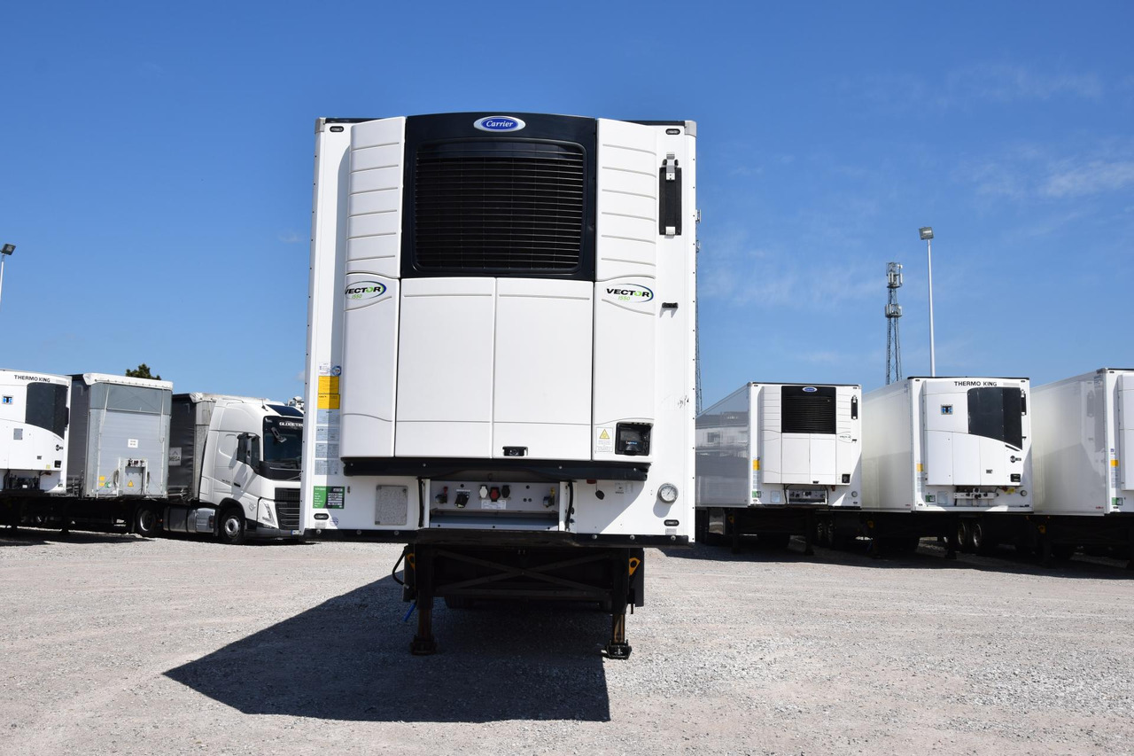 Schmitz Cargobull SKO FP 45 Carrier Vector 1550 - Refrigeraattori puoliperävaunu: kuva Schmitz Cargobull SKO FP 45 Carrier Vector 1550 - Refrigeraattori puoliperävaunu Schmitz Cargobull SKO FP 45 Carrier Vector 1550 - Refrigeraattori puoliperävaunu: kuva Schmitz Cargobull SKO FP 45 Carrier Vector 1550 - Refrigeraattori puoliperävaunu