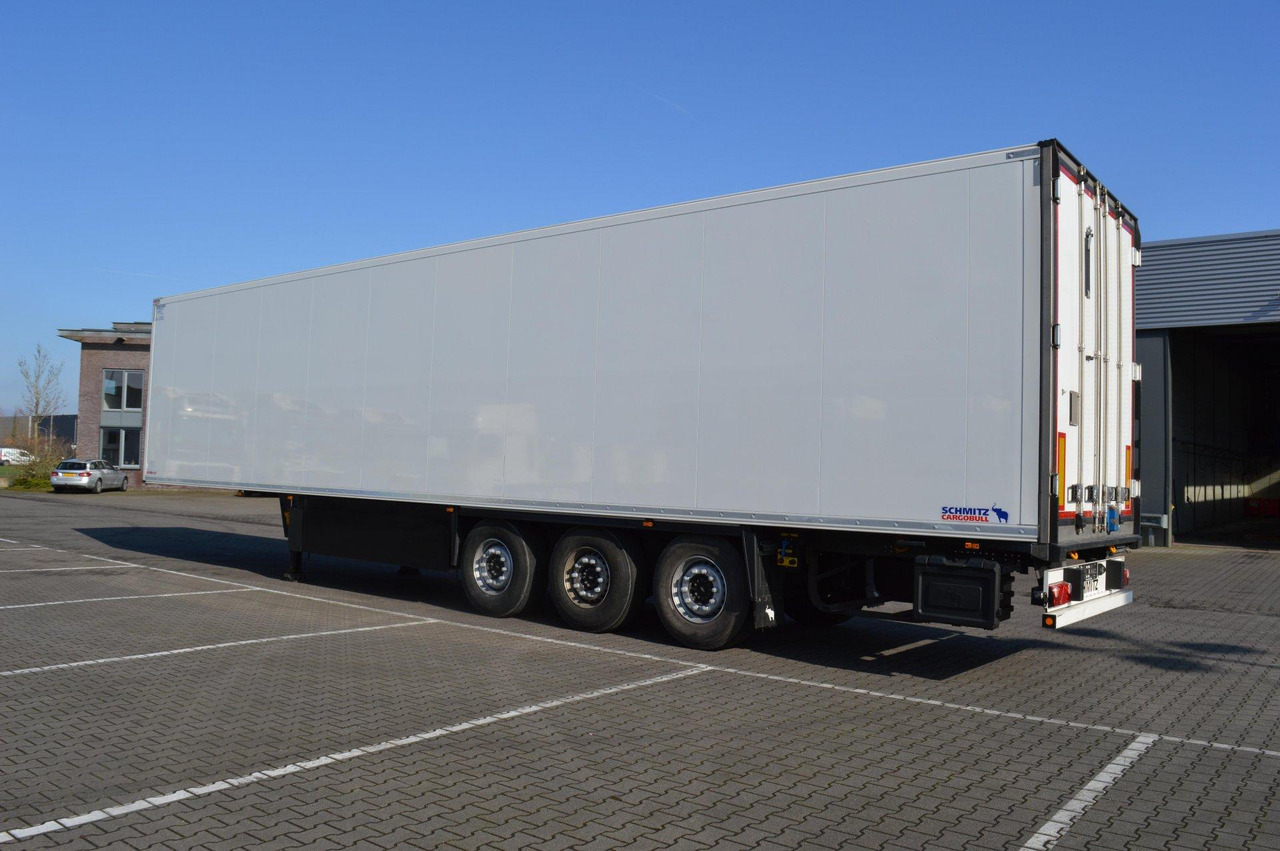 Schmitz Cargobull SKO FP 60 ThermoKing SLXi 300 - Refrigeraattori puoliperävaunu: kuva Schmitz Cargobull SKO FP 60 ThermoKing SLXi 300 - Refrigeraattori puoliperävaunu Schmitz Cargobull SKO FP 60 ThermoKing SLXi 300 - Refrigeraattori puoliperävaunu: kuva Schmitz Cargobull SKO FP 60 ThermoKing SLXi 300 - Refrigeraattori puoliperävaunu