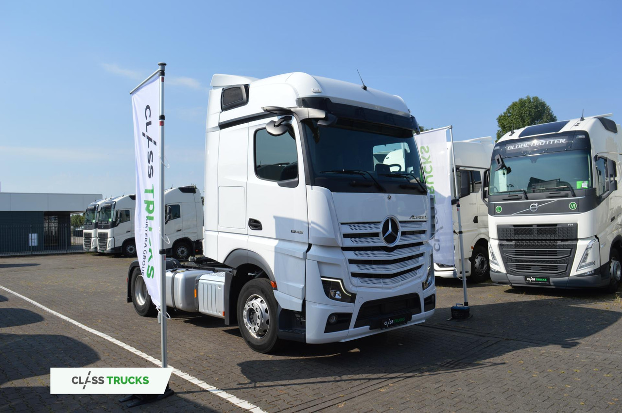 Mercedes-Benz Actros 5 1845 BigSpace Adaptive Cruise Control - Vetopöytäauto: kuva Mercedes-Benz Actros 5 1845 BigSpace Adaptive Cruise Control - Vetopöytäauto Mercedes-Benz Actros 5 1845 BigSpace Adaptive Cruise Control - Vetopöytäauto: kuva Mercedes-Benz Actros 5 1845 BigSpace Adaptive Cruise Control - Vetopöytäauto