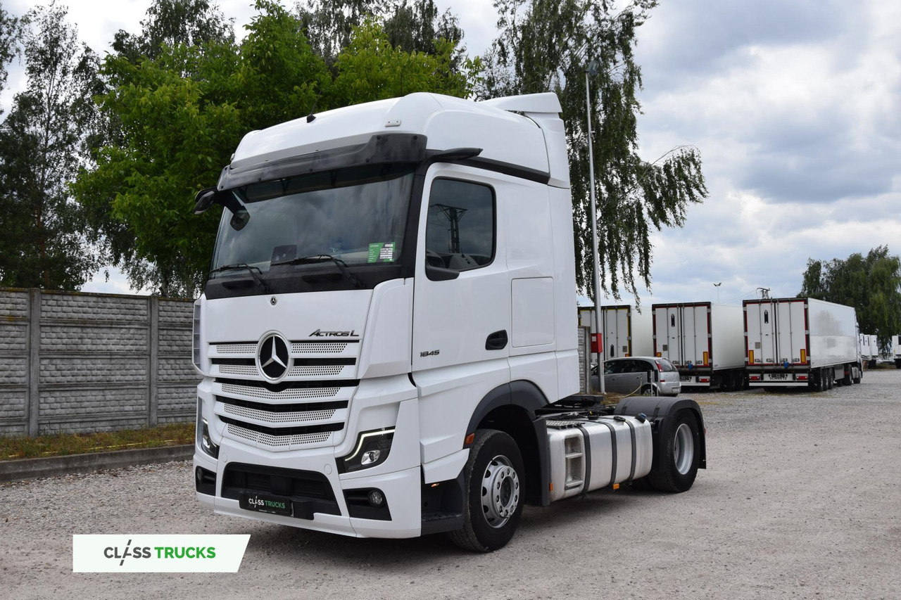 Mercedes-Benz Actros 5 1845 BigSpace Adaptive Cruise Control - Vetopöytäauto: kuva Mercedes-Benz Actros 5 1845 BigSpace Adaptive Cruise Control - Vetopöytäauto Mercedes-Benz Actros 5 1845 BigSpace Adaptive Cruise Control - Vetopöytäauto: kuva Mercedes-Benz Actros 5 1845 BigSpace Adaptive Cruise Control - Vetopöytäauto