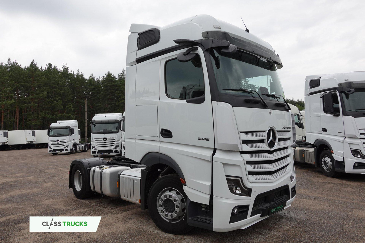 Mercedes-Benz Actros 5 1845 BigSpace Adaptive Cruise Control - Vetopöytäauto: kuva Mercedes-Benz Actros 5 1845 BigSpace Adaptive Cruise Control - Vetopöytäauto Mercedes-Benz Actros 5 1845 BigSpace Adaptive Cruise Control - Vetopöytäauto: kuva Mercedes-Benz Actros 5 1845 BigSpace Adaptive Cruise Control - Vetopöytäauto