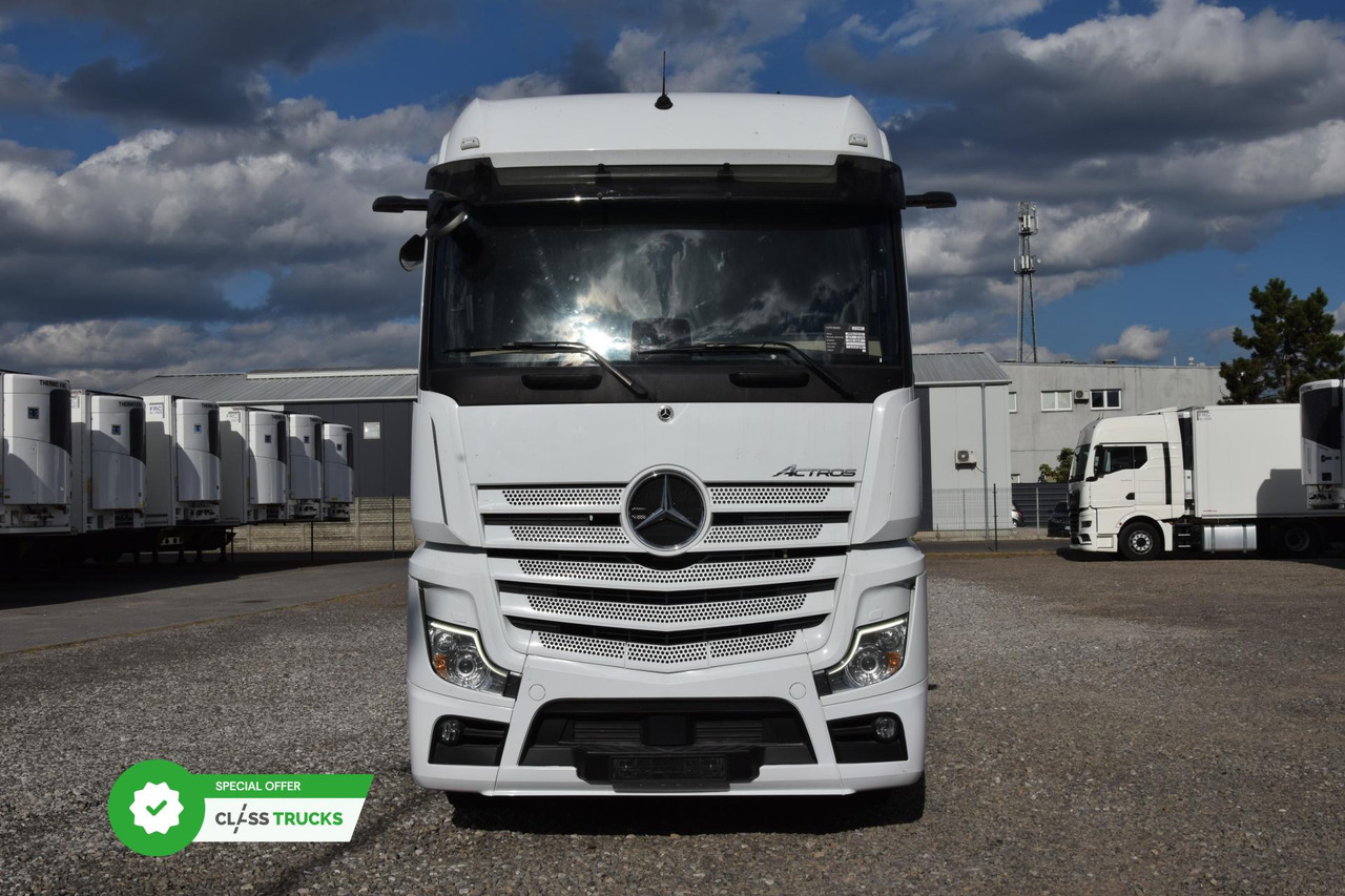 Mercedes-Benz Actros 5 1845 BigSpace - Vetopöytäauto: kuva Mercedes-Benz Actros 5 1845 BigSpace - Vetopöytäauto Mercedes-Benz Actros 5 1845 BigSpace - Vetopöytäauto: kuva Mercedes-Benz Actros 5 1845 BigSpace - Vetopöytäauto