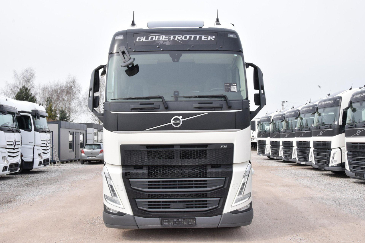 Volvo FH 460 Globetrotter XL Varios i-Save - Vetopöytäauto: kuva Volvo FH 460 Globetrotter XL Varios i-Save - Vetopöytäauto Volvo FH 460 Globetrotter XL Varios i-Save - Vetopöytäauto: kuva Volvo FH 460 Globetrotter XL Varios i-Save - Vetopöytäauto