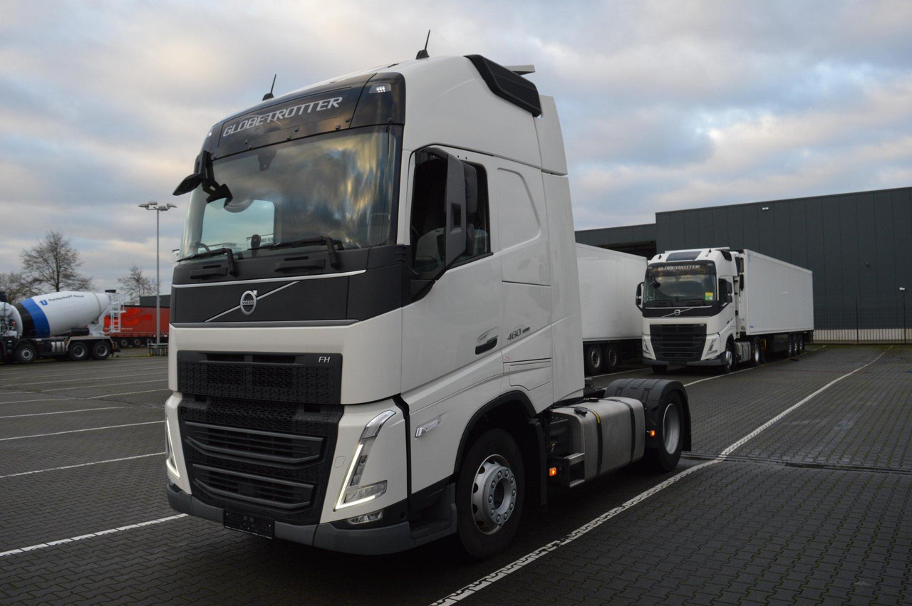 Volvo FH 460 Globetrotter XL i-Save - Vetopöytäauto: kuva Volvo FH 460 Globetrotter XL i-Save - Vetopöytäauto Volvo FH 460 Globetrotter XL i-Save - Vetopöytäauto: kuva Volvo FH 460 Globetrotter XL i-Save - Vetopöytäauto