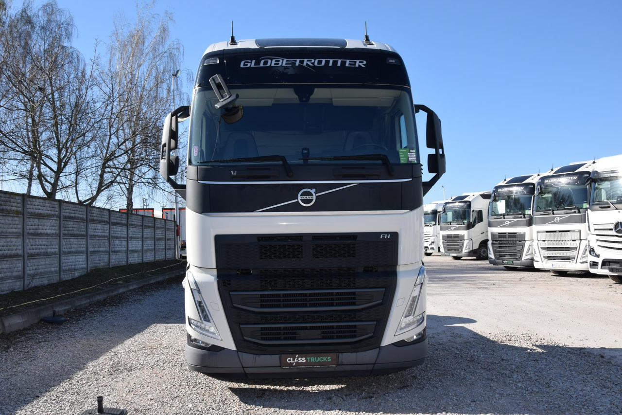 Volvo FH 500 Globetrotter XL - Vetopöytäauto: kuva Volvo FH 500 Globetrotter XL - Vetopöytäauto Volvo FH 500 Globetrotter XL - Vetopöytäauto: kuva Volvo FH 500 Globetrotter XL - Vetopöytäauto