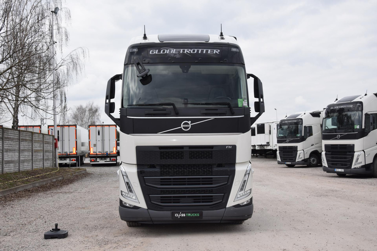 Volvo FH 500 Globetrotter XL - Vetopöytäauto: kuva Volvo FH 500 Globetrotter XL - Vetopöytäauto Volvo FH 500 Globetrotter XL - Vetopöytäauto: kuva Volvo FH 500 Globetrotter XL - Vetopöytäauto