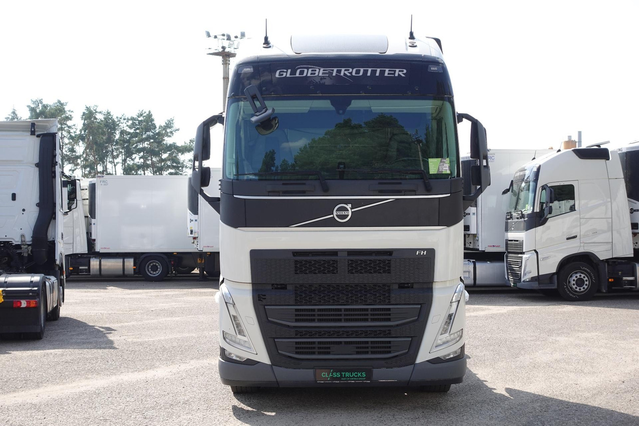 Volvo FH 500 Globetrotter XL Varios - Vetopöytäauto: kuva Volvo FH 500 Globetrotter XL Varios - Vetopöytäauto Volvo FH 500 Globetrotter XL Varios - Vetopöytäauto: kuva Volvo FH 500 Globetrotter XL Varios - Vetopöytäauto