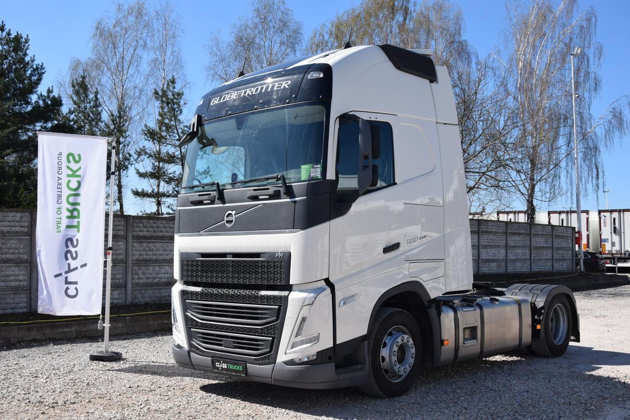 Volvo FH 500 Globetrotter XL Varios - Vetopöytäauto: kuva Volvo FH 500 Globetrotter XL Varios - Vetopöytäauto Volvo FH 500 Globetrotter XL Varios - Vetopöytäauto: kuva Volvo FH 500 Globetrotter XL Varios - Vetopöytäauto