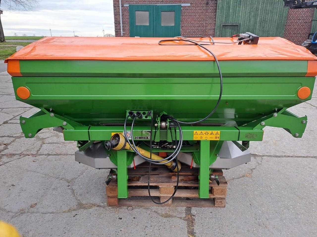 Amazone ZA-M 1001 Special SBS - Lannoitteenlevitin: kuva Amazone ZA-M 1001 Special SBS - Lannoitteenlevitin Amazone ZA-M 1001 Special SBS - Lannoitteenlevitin: kuva Amazone ZA-M 1001 Special SBS - Lannoitteenlevitin