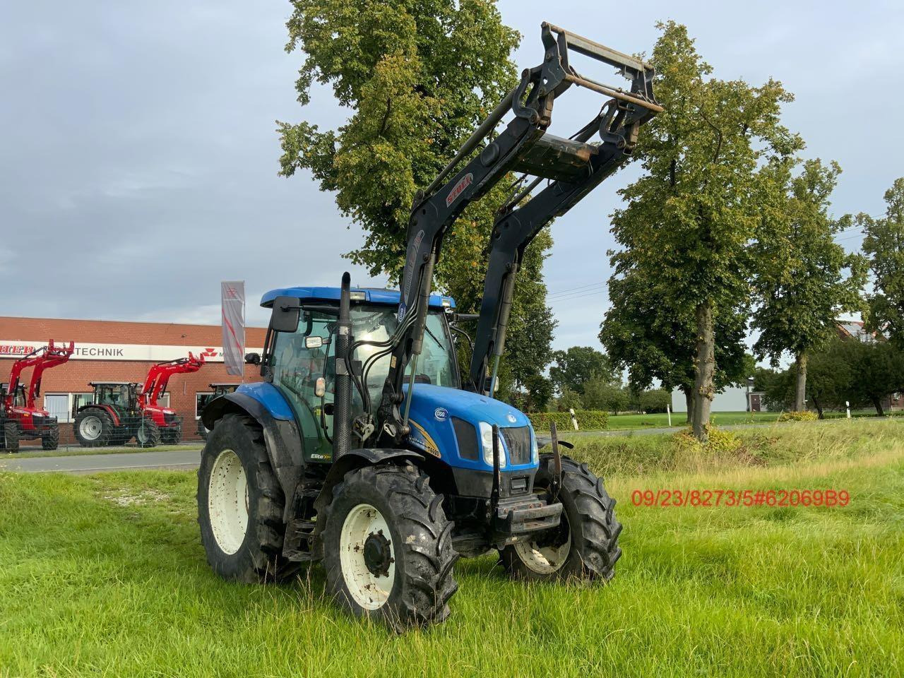 New Holland T6020 Elite - Traktori: kuva New Holland T6020 Elite - Traktori New Holland T6020 Elite - Traktori: kuva New Holland T6020 Elite - Traktori