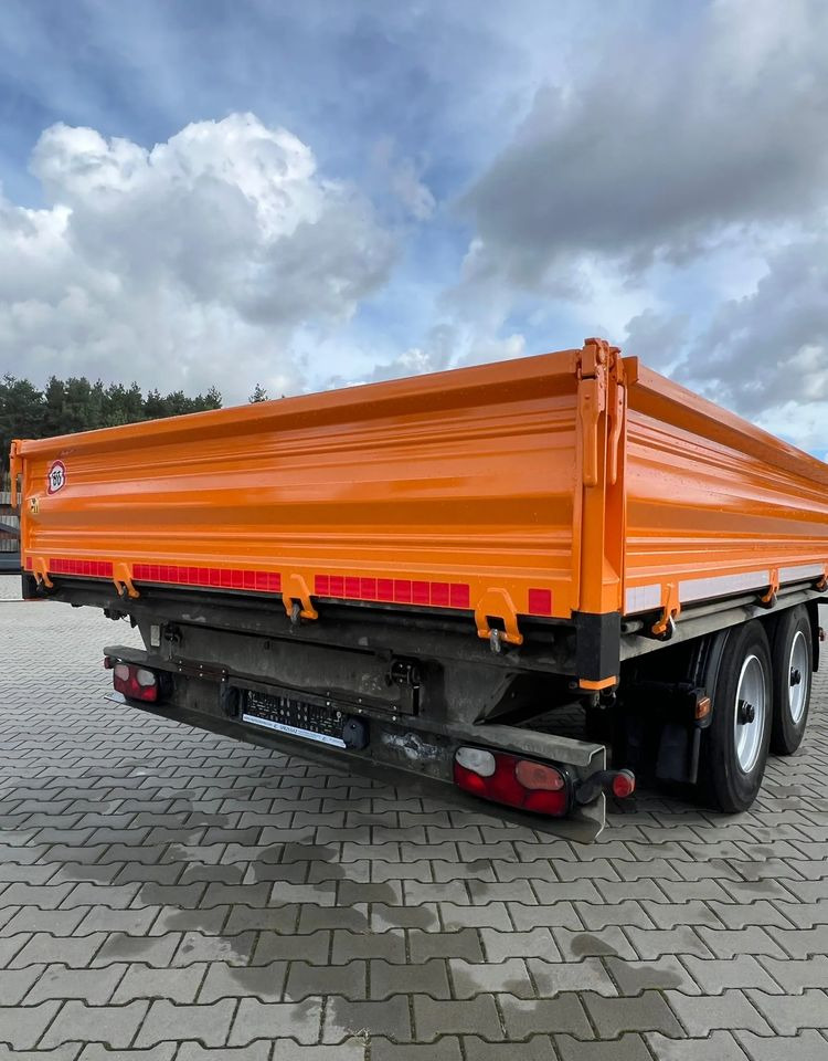 Humbaur Tandem | Wywrotka trójstronna | 9 990 kg DMC | 2013 | Zawieszenie resor | - Kippiauto puoliperävaunu: kuva Humbaur Tandem | Wywrotka trójstronna | 9 990 kg DMC | 2013 | Zawieszenie resor | - Kippiauto puoliperävaunu Humbaur Tandem | Wywrotka trójstronna | 9 990 kg DMC | 2013 | Zawieszenie resor | - Kippiauto puoliperävaunu: kuva Humbaur Tandem | Wywrotka trójstronna | 9 990 kg DMC | 2013 | Zawieszenie resor | - Kippiauto puoliperävaunu