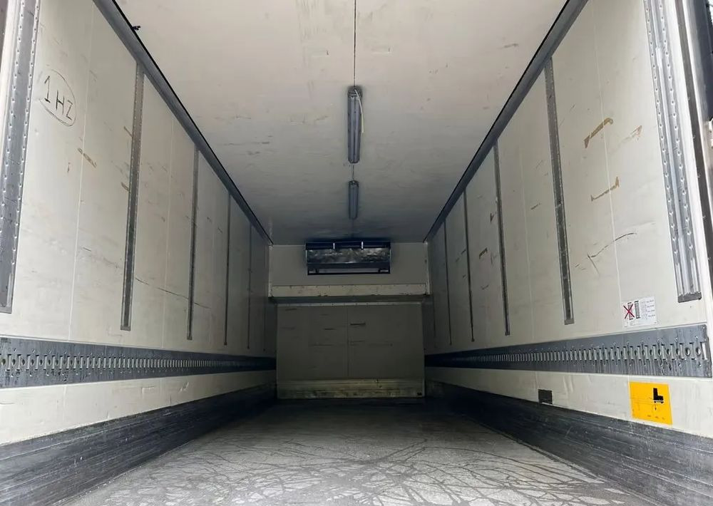 MAN TGX 26.470 – Chłodnia z agregatem Thermo King / Retarder / Navi / Euro 6 /6x2 - Refrigeraattori kuorma-auto: kuva MAN TGX 26.470 – Chłodnia z agregatem Thermo King / Retarder / Navi / Euro 6 /6x2 - Refrigeraattori kuorma-auto MAN TGX 26.470 – Chłodnia z agregatem Thermo King / Retarder / Navi / Euro 6 /6x2 - Refrigeraattori kuorma-auto: kuva MAN TGX 26.470 – Chłodnia z agregatem Thermo King / Retarder / Navi / Euro 6 /6x2 - Refrigeraattori kuorma-auto