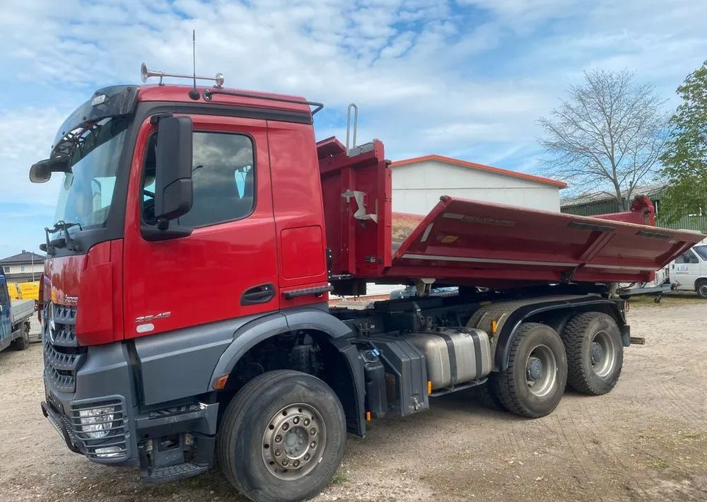 Mercedes-Benz Arocs 2645 K 6x4 | Meiller Bordmatik | Wywrotka trójstronna|449 KM | Euro 6 | - Kippiauto kuorma-auto: kuva Mercedes-Benz Arocs 2645 K 6x4 | Meiller Bordmatik | Wywrotka trójstronna|449 KM | Euro 6 | - Kippiauto kuorma-auto Mercedes-Benz Arocs 2645 K 6x4 | Meiller Bordmatik | Wywrotka trójstronna|449 KM | Euro 6 | - Kippiauto kuorma-auto: kuva Mercedes-Benz Arocs 2645 K 6x4 | Meiller Bordmatik | Wywrotka trójstronna|449 KM | Euro 6 | - Kippiauto kuorma-auto