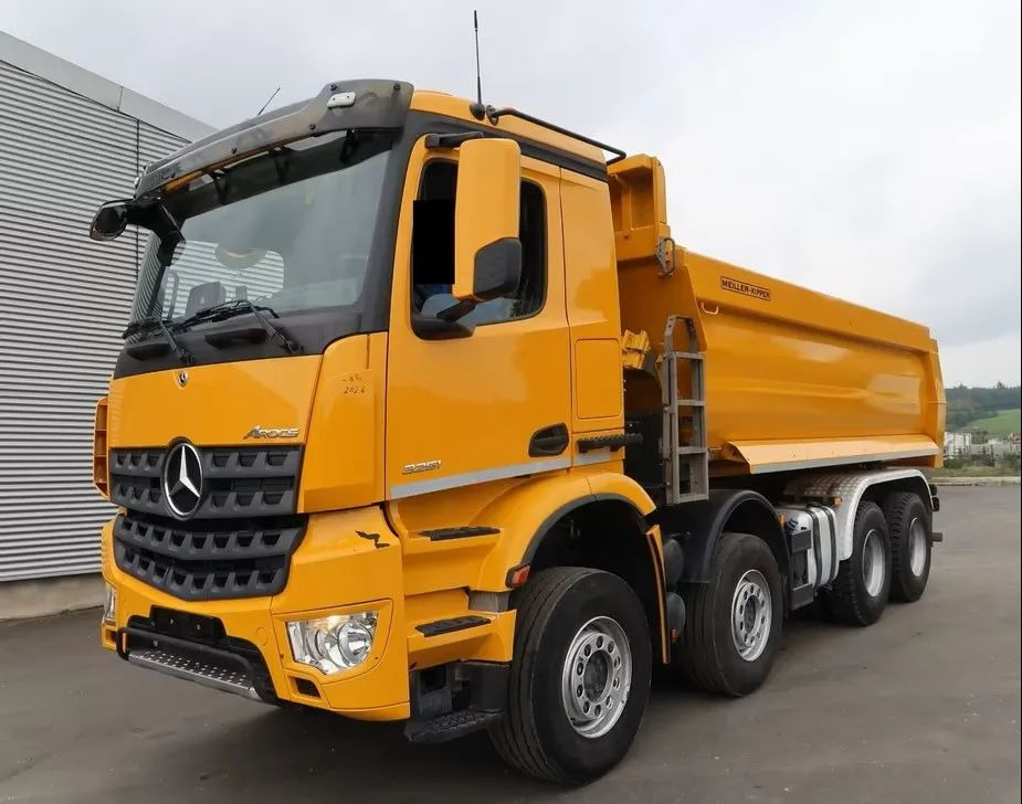 Mercedes-Benz Arocs 3251 / 8x4 / Wywrotka Meiller 3- stronna /  Euro 6d / Przebieg: 215 600 km - Kippiauto kuorma-auto: kuva  Mercedes-Benz Arocs 3251 / 8x4 / Wywrotka Meiller 3- stronna /  Euro 6d / Przebieg: 215 600 km - Kippiauto kuorma-auto Mercedes-Benz Arocs 3251 / 8x4 / Wywrotka Meiller 3- stronna /  Euro 6d / Przebieg: 215 600 km - Kippiauto kuorma-auto: kuva  Mercedes-Benz Arocs 3251 / 8x4 / Wywrotka Meiller 3- stronna /  Euro 6d / Przebieg: 215 600 km - Kippiauto kuorma-auto
