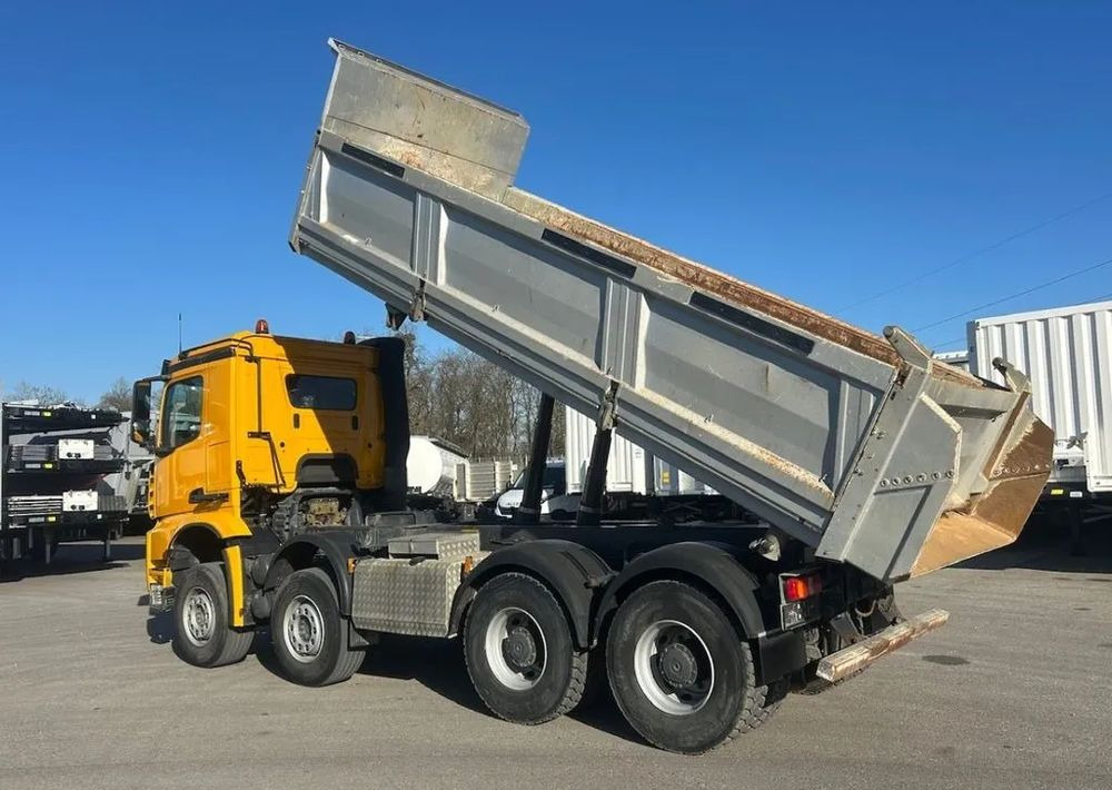 Mercedes-Benz Arocs 4145 8x4 | Meiller Kipper |Wywrotka trójstronna | Bordmatik | 453 KM | Euro 6 | 2018 - Kippiauto kuorma-auto: kuva Mercedes-Benz Arocs 4145 8x4 | Meiller Kipper |Wywrotka trójstronna | Bordmatik | 453 KM | Euro 6 | 2018 - Kippiauto kuorma-auto Mercedes-Benz Arocs 4145 8x4 | Meiller Kipper |Wywrotka trójstronna | Bordmatik | 453 KM | Euro 6 | 2018 - Kippiauto kuorma-auto: kuva Mercedes-Benz Arocs 4145 8x4 | Meiller Kipper |Wywrotka trójstronna | Bordmatik | 453 KM | Euro 6 | 2018 - Kippiauto kuorma-auto