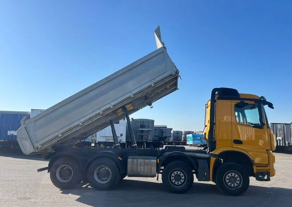 Mercedes-Benz Arocs 4145 8x4 | Meiller Kipper |Wywrotka trójstronna | Bordmatik | 453 KM | Euro 6 | 2018 - Kippiauto kuorma-auto: kuva Mercedes-Benz Arocs 4145 8x4 | Meiller Kipper |Wywrotka trójstronna | Bordmatik | 453 KM | Euro 6 | 2018 - Kippiauto kuorma-auto Mercedes-Benz Arocs 4145 8x4 | Meiller Kipper |Wywrotka trójstronna | Bordmatik | 453 KM | Euro 6 | 2018 - Kippiauto kuorma-auto: kuva Mercedes-Benz Arocs 4145 8x4 | Meiller Kipper |Wywrotka trójstronna | Bordmatik | 453 KM | Euro 6 | 2018 - Kippiauto kuorma-auto