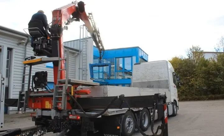 Volvo FH500 6x2 | Platforma z HDS Fassi F215A7 - Sterowanie radiowe | Euro 6 | Automatyczna skrzynia | 390 000 km - Lava-kuorma-auto, Nosturiauto: kuva Volvo FH500 6x2 | Platforma z HDS Fassi F215A7 - Sterowanie radiowe | Euro 6 | Automatyczna skrzynia | 390 000 km - Lava-kuorma-auto, Nosturiauto Volvo FH500 6x2 | Platforma z HDS Fassi F215A7 - Sterowanie radiowe | Euro 6 | Automatyczna skrzynia | 390 000 km - Lava-kuorma-auto, Nosturiauto: kuva Volvo FH500 6x2 | Platforma z HDS Fassi F215A7 - Sterowanie radiowe | Euro 6 | Automatyczna skrzynia | 390 000 km - Lava-kuorma-auto, Nosturiauto