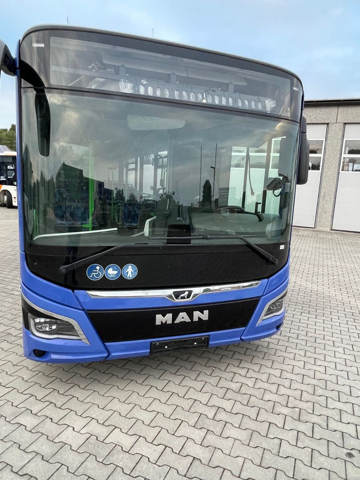 MAN Lion's City 12 / Orig. 15.305 km / Mild Hybrid - Linja-auto: kuva MAN Lion's City 12 / Orig. 15.305 km / Mild Hybrid - Linja-auto MAN Lion's City 12 / Orig. 15.305 km / Mild Hybrid - Linja-auto: kuva MAN Lion's City 12 / Orig. 15.305 km / Mild Hybrid - Linja-auto