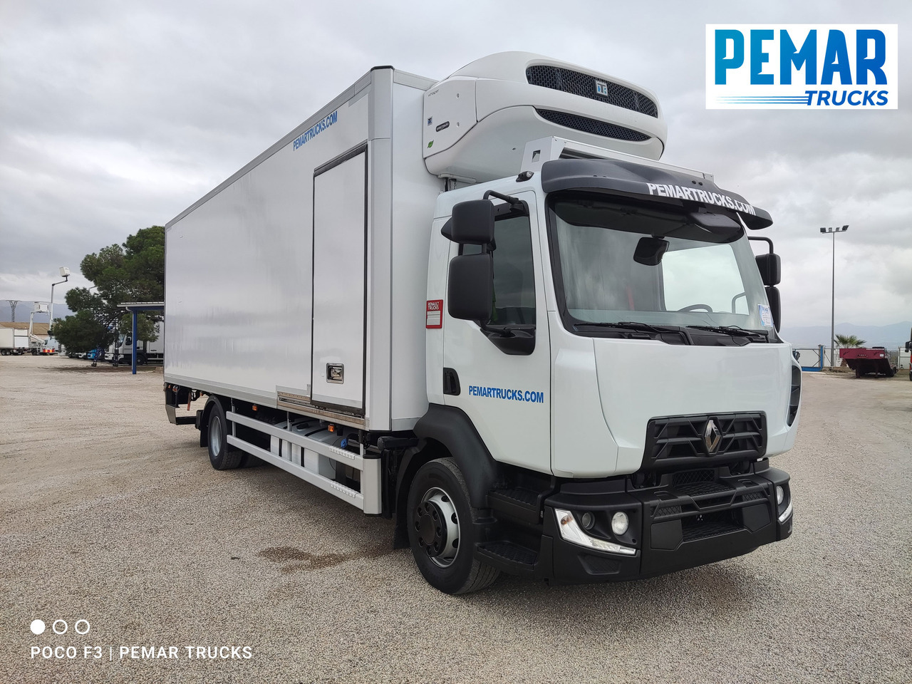 RENAULT MIDLUM D16 240 EURO 6 - Refrigeraattori kuorma-auto: kuva RENAULT MIDLUM D16 240 EURO 6 - Refrigeraattori kuorma-auto RENAULT MIDLUM D16 240 EURO 6 - Refrigeraattori kuorma-auto: kuva RENAULT MIDLUM D16 240 EURO 6 - Refrigeraattori kuorma-auto
