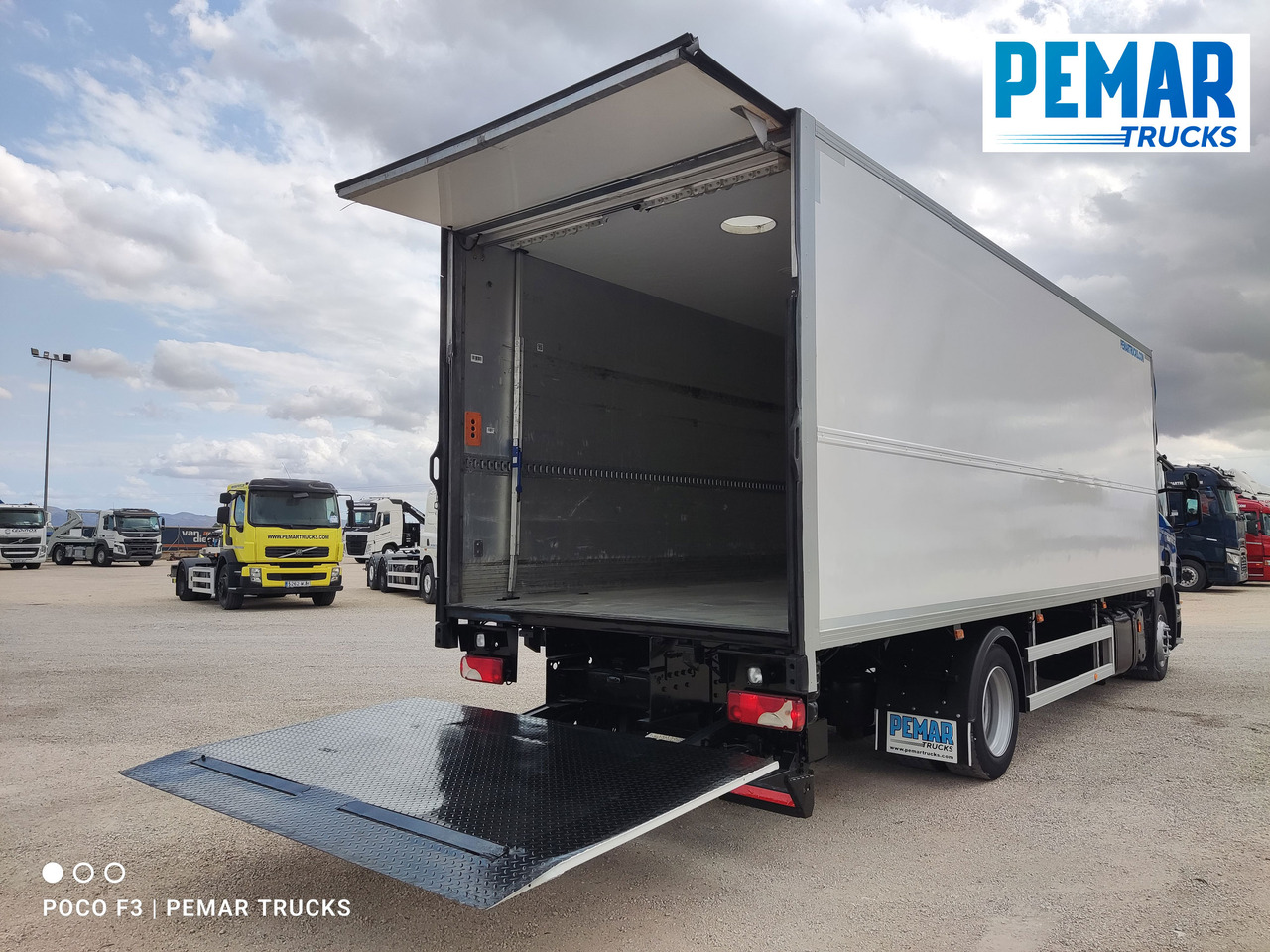 Umpikori kuorma-auto SCANIA P 230 CAJA CERRADA 16.5T: kuva Umpikori kuorma-auto SCANIA P 230 CAJA CERRADA 16.5T