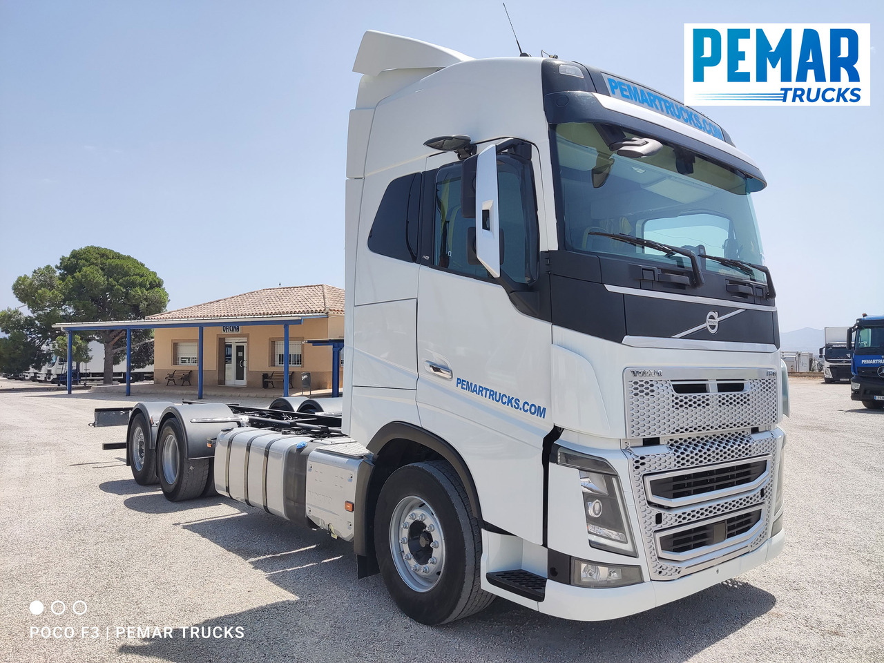 VOLVO FH16 750 6X2 CHASIS EURO 6 - Kuorma-auto alusta: kuva VOLVO FH16 750 6X2 CHASIS EURO 6 - Kuorma-auto alusta VOLVO FH16 750 6X2 CHASIS EURO 6 - Kuorma-auto alusta: kuva VOLVO FH16 750 6X2 CHASIS EURO 6 - Kuorma-auto alusta