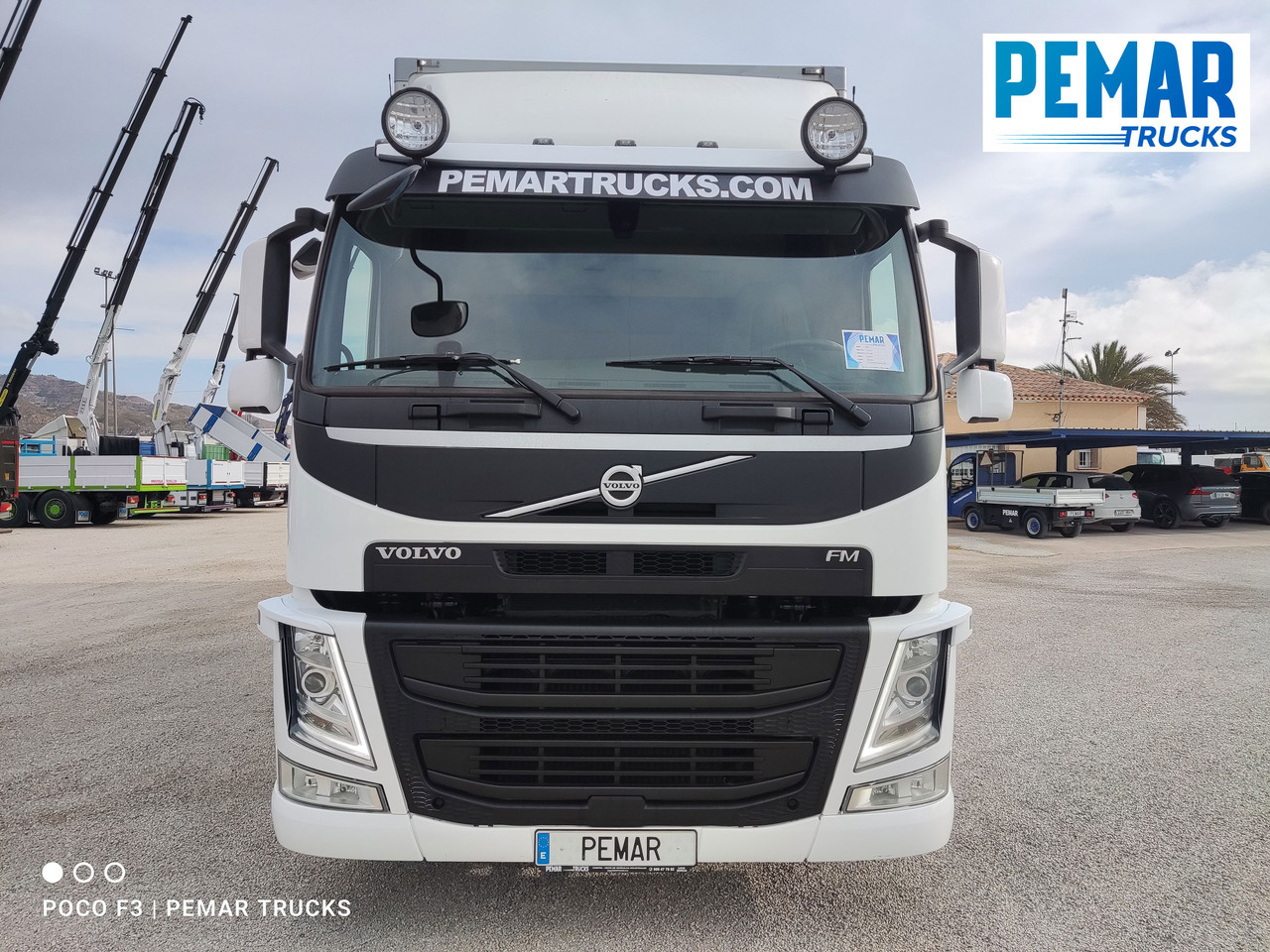 VOLVO FM 330 4X2 FRIGORIFICO EURO 6 - Refrigeraattori kuorma-auto: kuva VOLVO FM 330 4X2 FRIGORIFICO EURO 6 - Refrigeraattori kuorma-auto VOLVO FM 330 4X2 FRIGORIFICO EURO 6 - Refrigeraattori kuorma-auto: kuva VOLVO FM 330 4X2 FRIGORIFICO EURO 6 - Refrigeraattori kuorma-auto