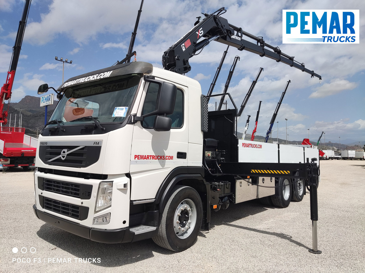 VOLVO FM 330 6X2 GRUA CAJA FIJA - Lava-kuorma-auto, Nosturiauto: kuva VOLVO FM 330 6X2 GRUA CAJA FIJA - Lava-kuorma-auto, Nosturiauto VOLVO FM 330 6X2 GRUA CAJA FIJA - Lava-kuorma-auto, Nosturiauto: kuva VOLVO FM 330 6X2 GRUA CAJA FIJA - Lava-kuorma-auto, Nosturiauto