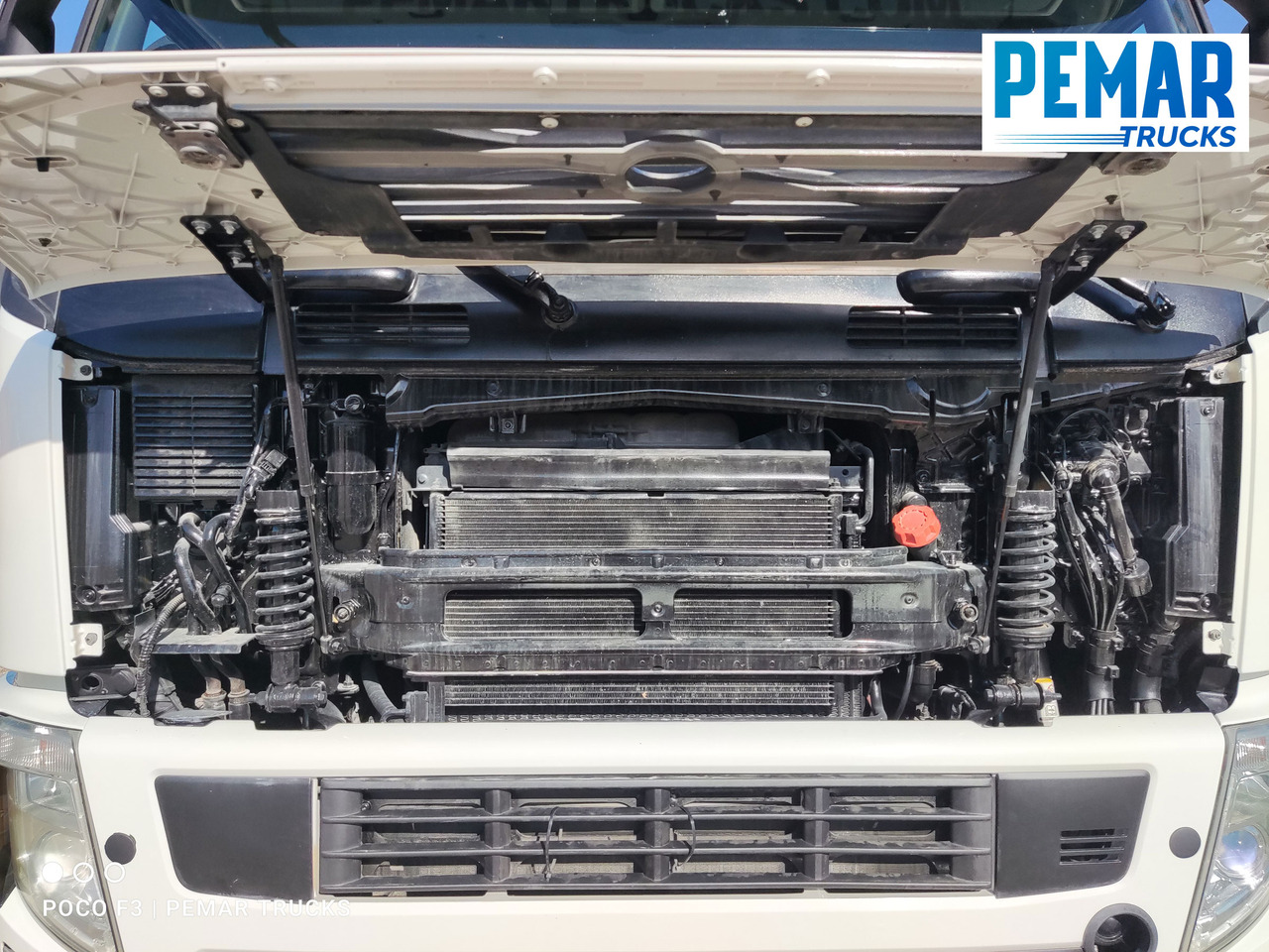 Kuljetin kuorma-auto, Nosturiauto VOLVO FM 410 6X2 GRUA PORTAMAQUINARIA: kuva Kuljetin kuorma-auto, Nosturiauto VOLVO FM 410 6X2 GRUA PORTAMAQUINARIA Kuljetin kuorma-auto, Nosturiauto VOLVO FM 410 6X2 GRUA PORTAMAQUINARIA: kuva Kuljetin kuorma-auto, Nosturiauto VOLVO FM 410 6X2 GRUA PORTAMAQUINARIA