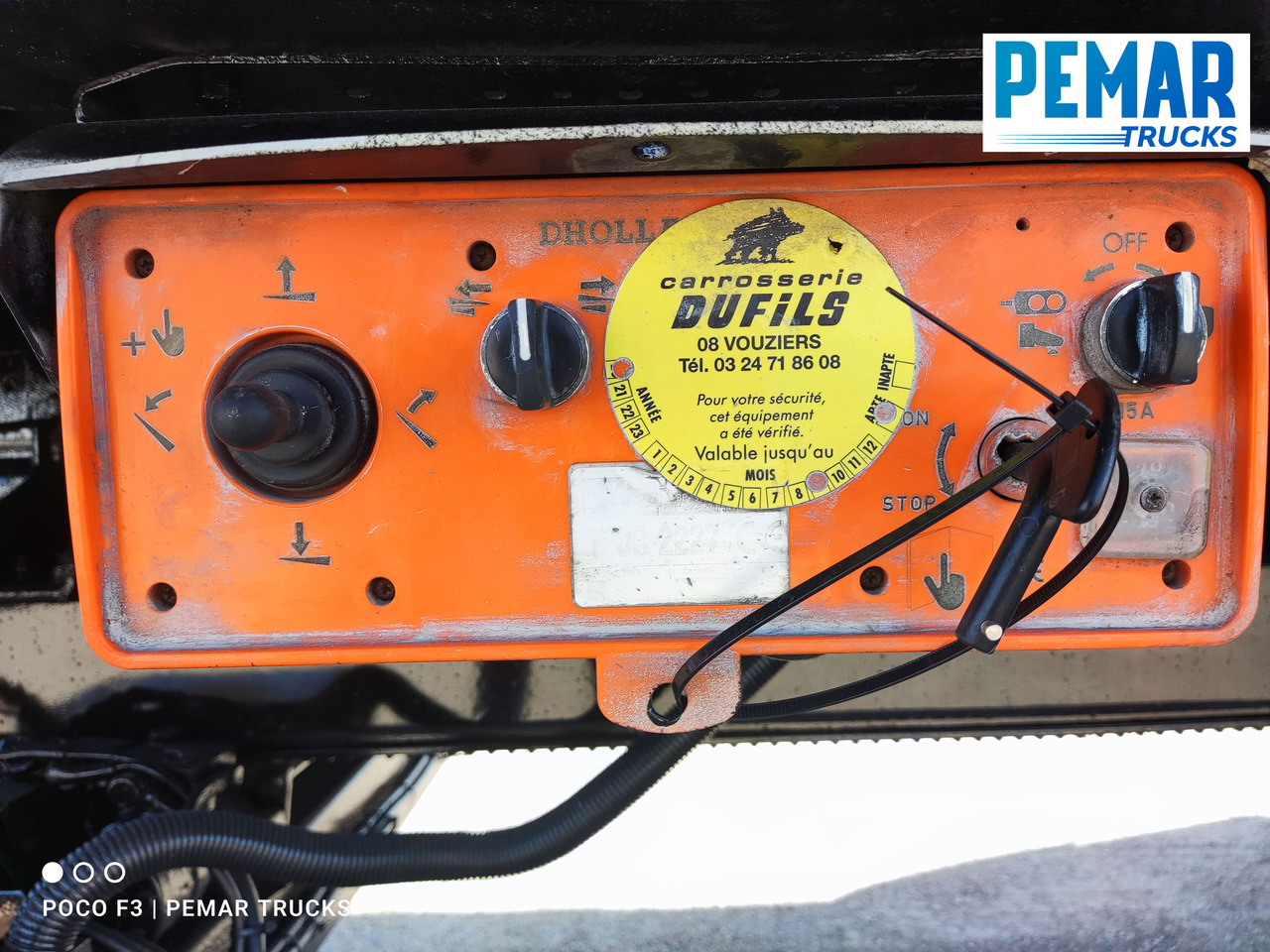 Pressukapelli kuorma-auto VOLVO FM 410 TAUTLINER: kuva Pressukapelli kuorma-auto VOLVO FM 410 TAUTLINER