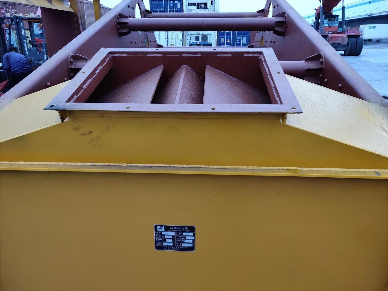 Kinglink 2KLZ1856 Dewatering Screen - Seula: kuva Kinglink 2KLZ1856 Dewatering Screen - Seula Kinglink 2KLZ1856 Dewatering Screen - Seula: kuva Kinglink 2KLZ1856 Dewatering Screen - Seula
