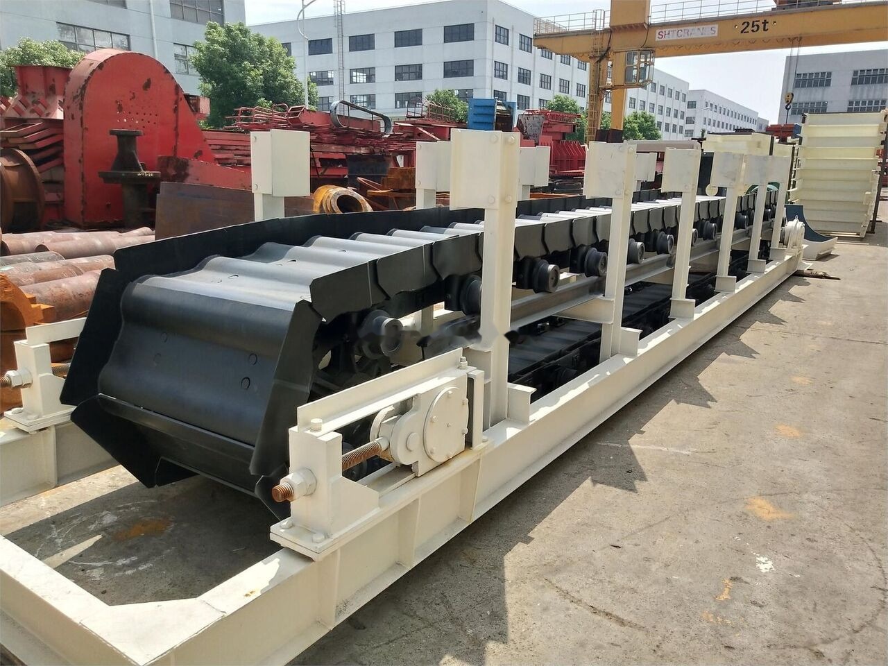 Uusi Kuljetin Kinglink Apron feeder WBZ200: kuva Uusi Kuljetin Kinglink Apron feeder WBZ200