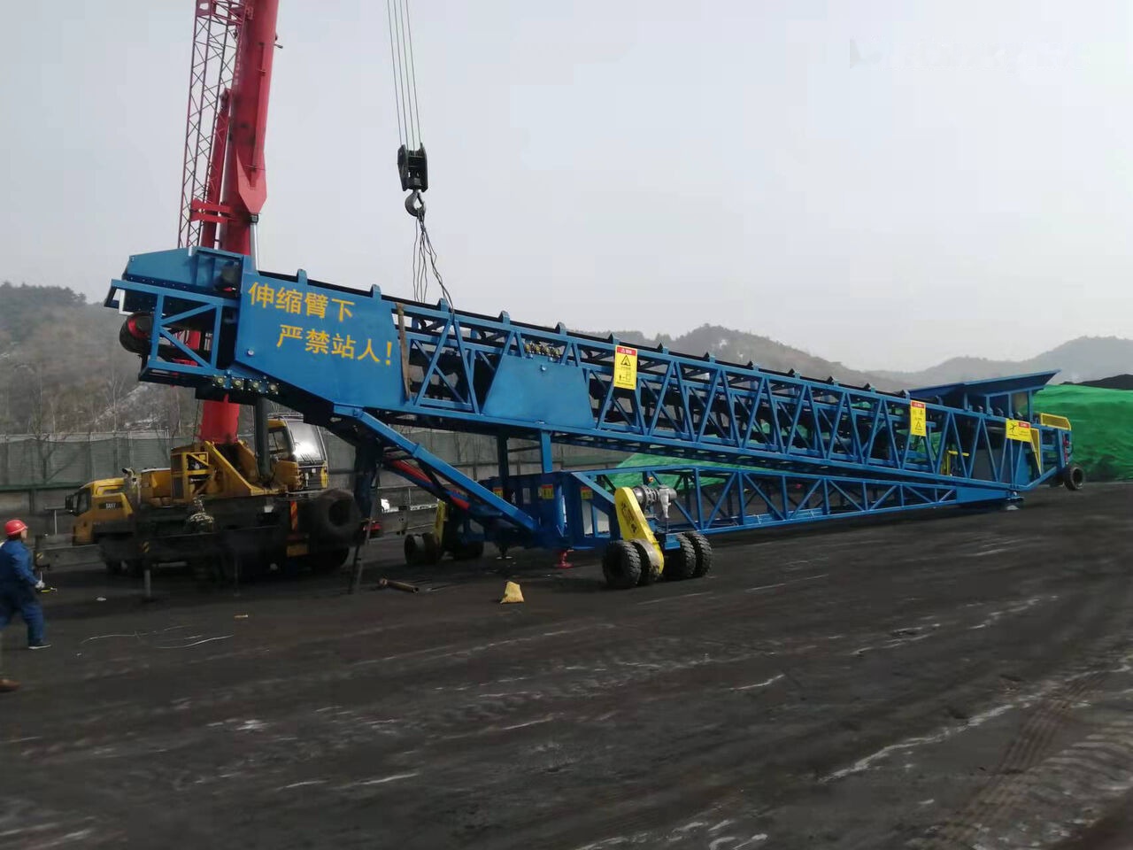 Kinglink Mobile Port Ship Loader | Telescopic Radial Stacker - Hihnakuljetin: kuva Kinglink Mobile Port Ship Loader | Telescopic Radial Stacker - Hihnakuljetin Kinglink Mobile Port Ship Loader | Telescopic Radial Stacker - Hihnakuljetin: kuva Kinglink Mobile Port Ship Loader | Telescopic Radial Stacker - Hihnakuljetin