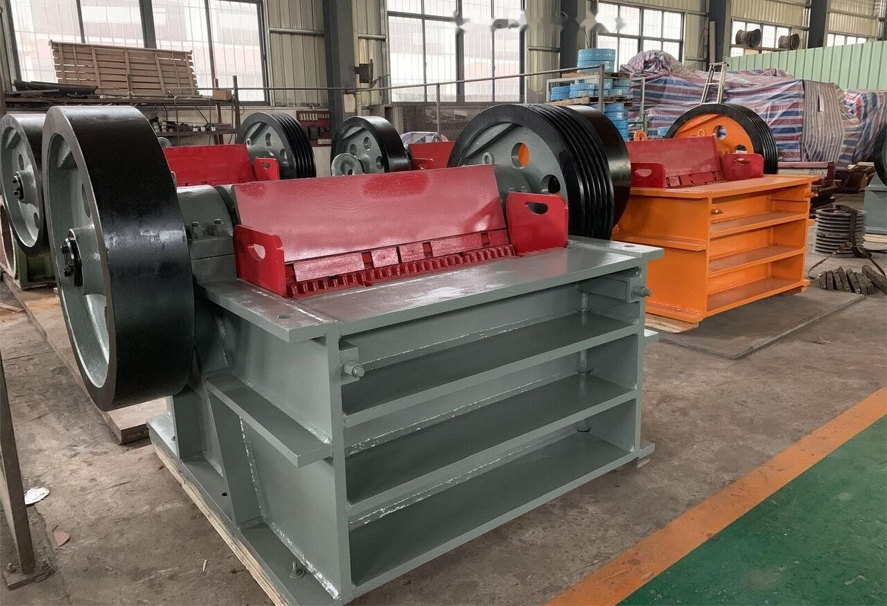 Kinglink PEX1047 Jaw Crusher - Leukamurskain: kuva Kinglink PEX1047 Jaw Crusher - Leukamurskain Kinglink PEX1047 Jaw Crusher - Leukamurskain: kuva Kinglink PEX1047 Jaw Crusher - Leukamurskain