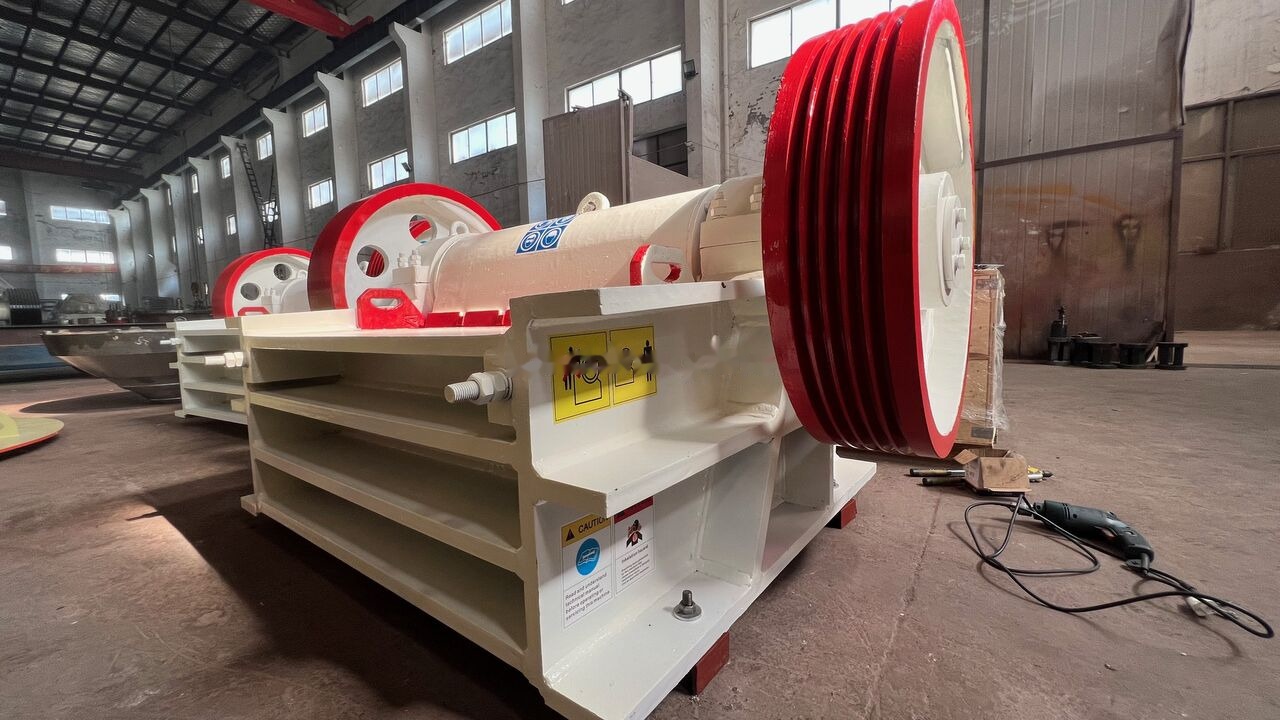 Kinglink PEX150X1000 Jaw Crusher | Oil Sands - Leukamurskain: kuva Kinglink PEX150X1000 Jaw Crusher | Oil Sands - Leukamurskain Kinglink PEX150X1000 Jaw Crusher | Oil Sands - Leukamurskain: kuva Kinglink PEX150X1000 Jaw Crusher | Oil Sands - Leukamurskain