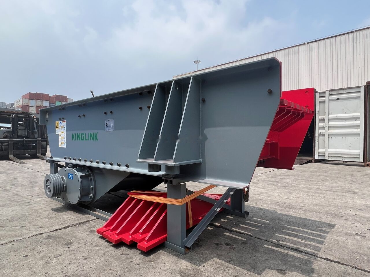 Kinglink Vibrating Grizzly Feeder ZSW380X96 | 150TPH - Kaivostoiminta kone: kuva Kinglink Vibrating Grizzly Feeder ZSW380X96 | 150TPH - Kaivostoiminta kone Kinglink Vibrating Grizzly Feeder ZSW380X96 | 150TPH - Kaivostoiminta kone: kuva Kinglink Vibrating Grizzly Feeder ZSW380X96 | 150TPH - Kaivostoiminta kone
